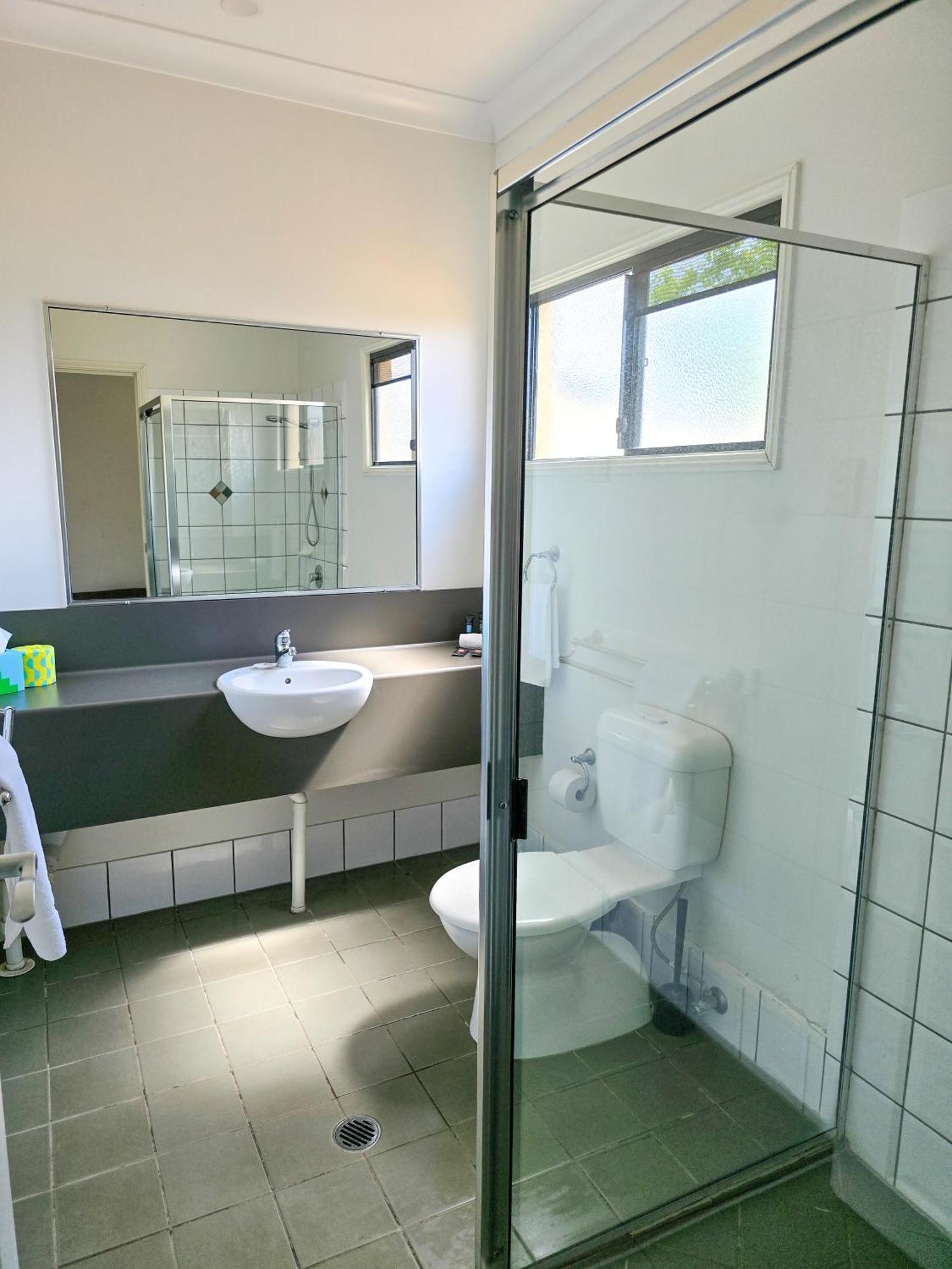 Ascot Lodge Motor Inn Kingaroy Εξωτερικό φωτογραφία