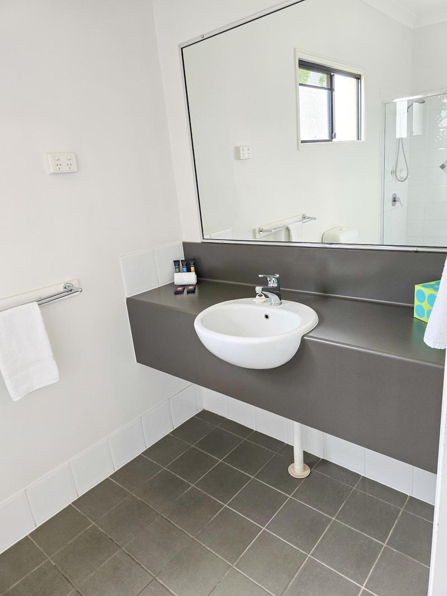 Ascot Lodge Motor Inn Kingaroy Εξωτερικό φωτογραφία